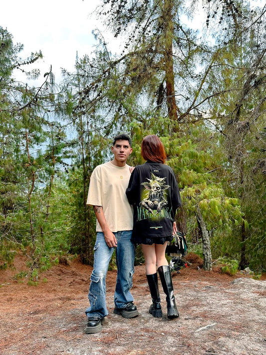 "MANDRAGORA" Graphic T-shirt